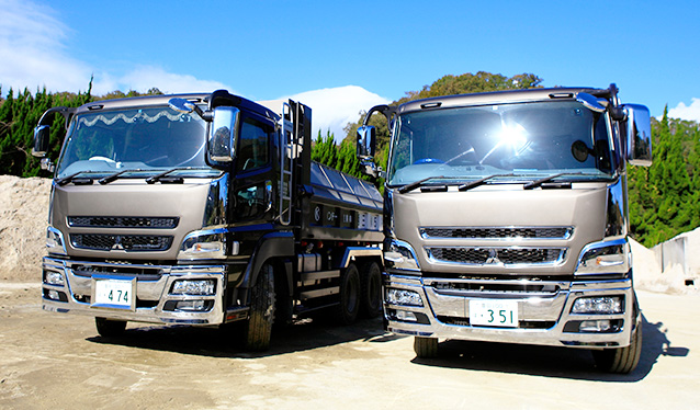 写真：トラック